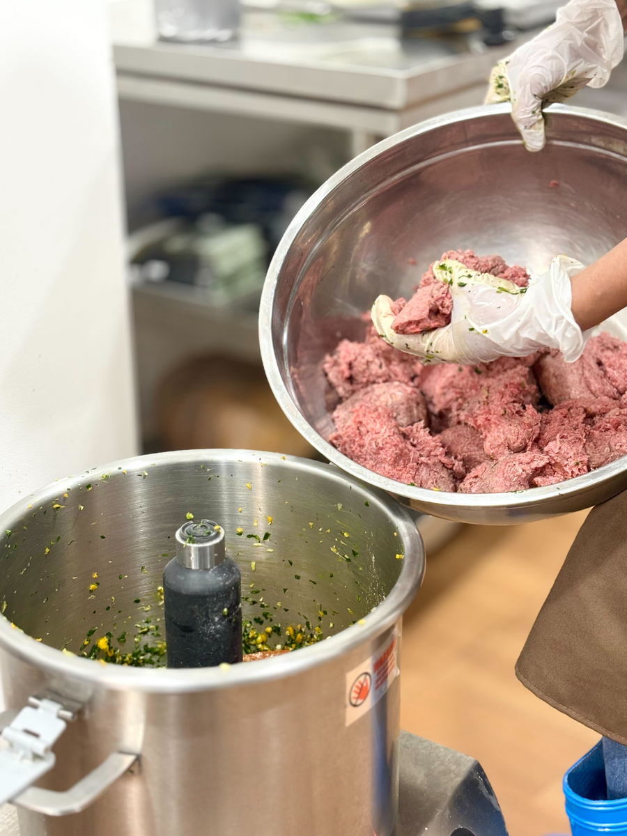 Whole Ingredient Fresh Dog Food - Image 4 - McDuffy