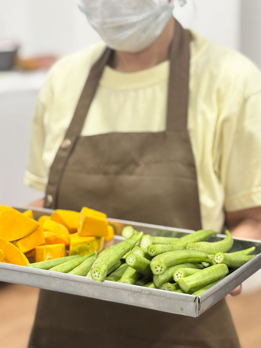 Whole Ingredient Fresh Dog Food - Image 8 - McDuffy